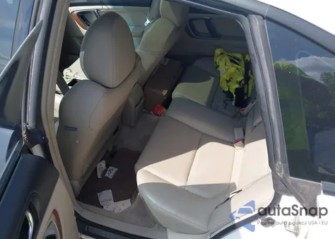 2005 Subaru Legacy 2.5Gt Limited из США, поврежденный, VIN 4S3BL676354206880